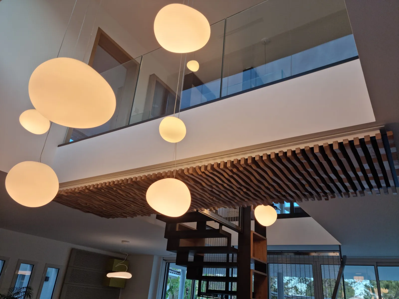 Aménagement intérieur sur mesure réalisé par TS Menuiserie — aménagement n° 4