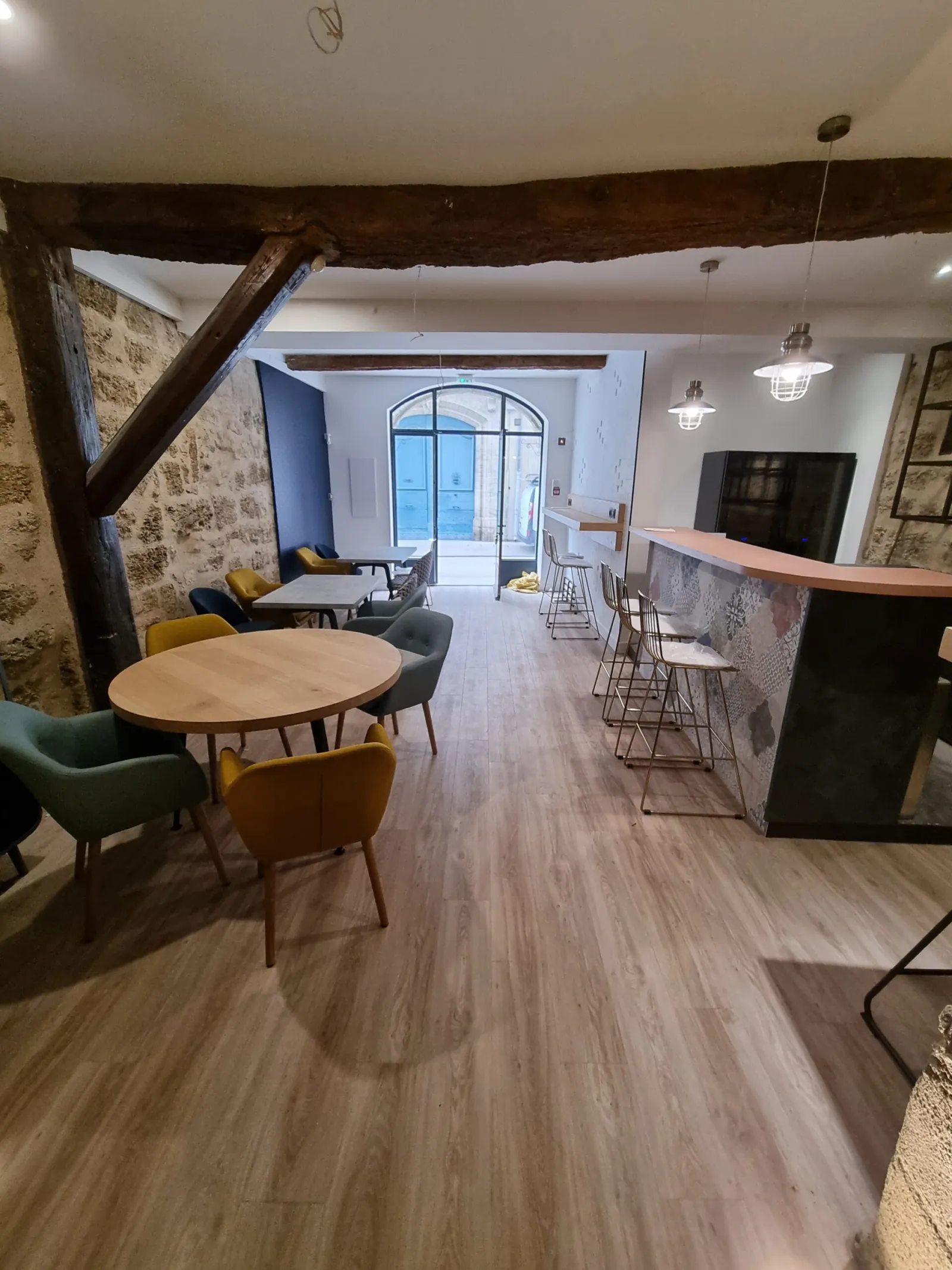 Aménagement intérieur sur mesure réalisé par TS Menuiserie — aménagement n° 10
