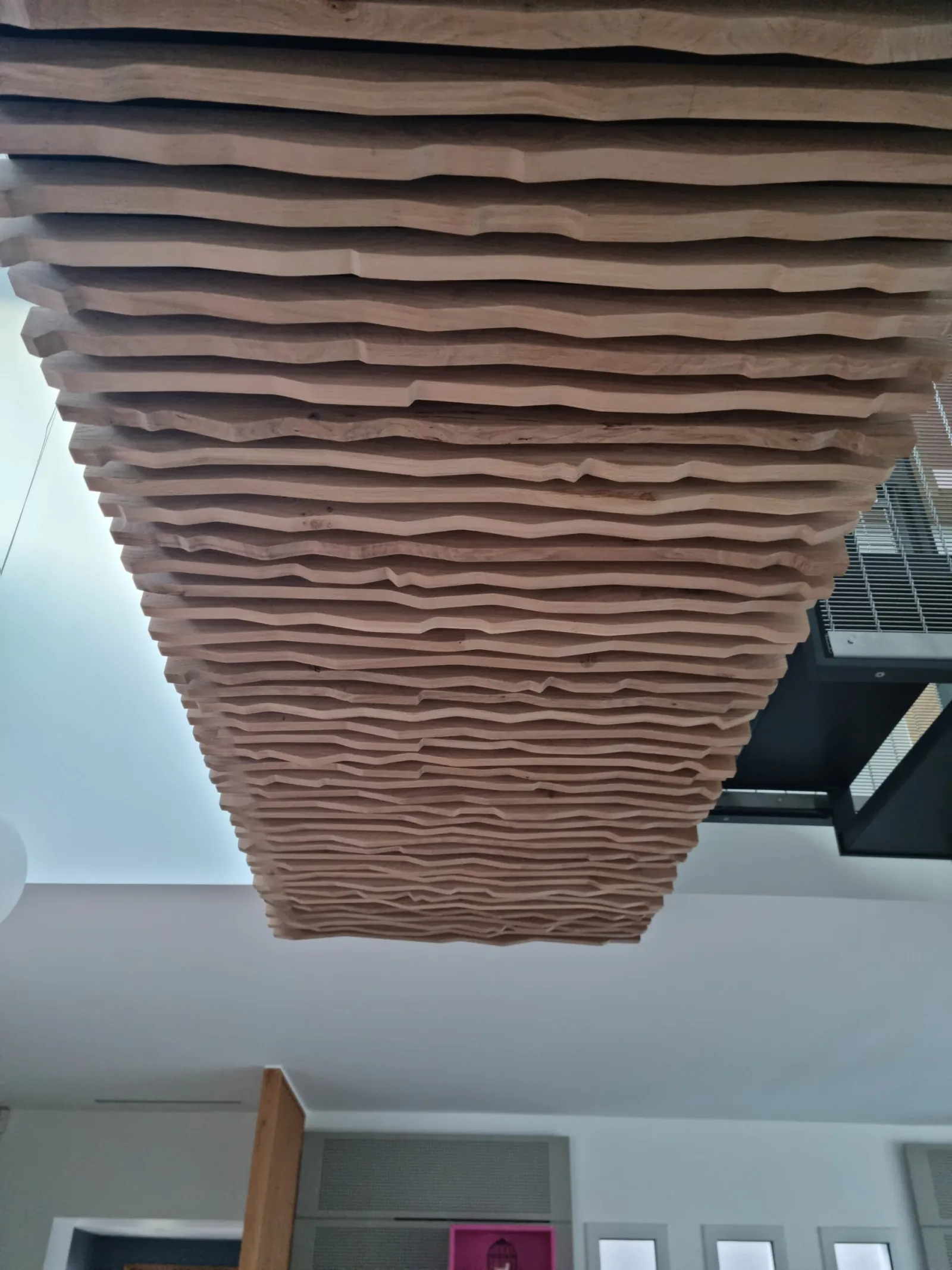 Aménagement intérieur sur mesure réalisé par TS Menuiserie — aménagement n° 16